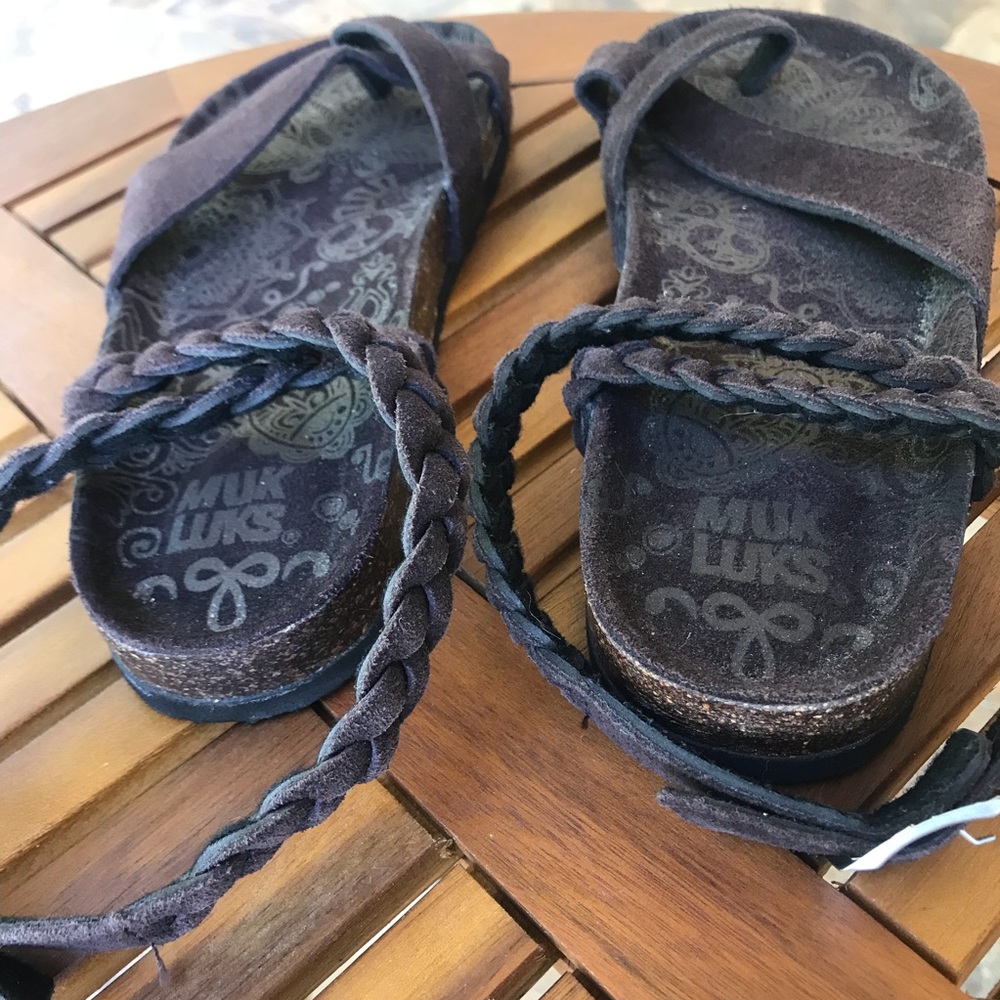 Sandals - Picture 3 of 4
